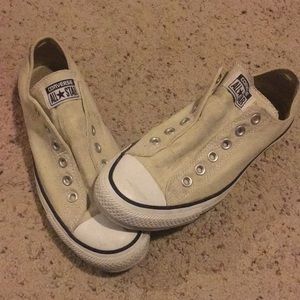 Converse lace less shoes